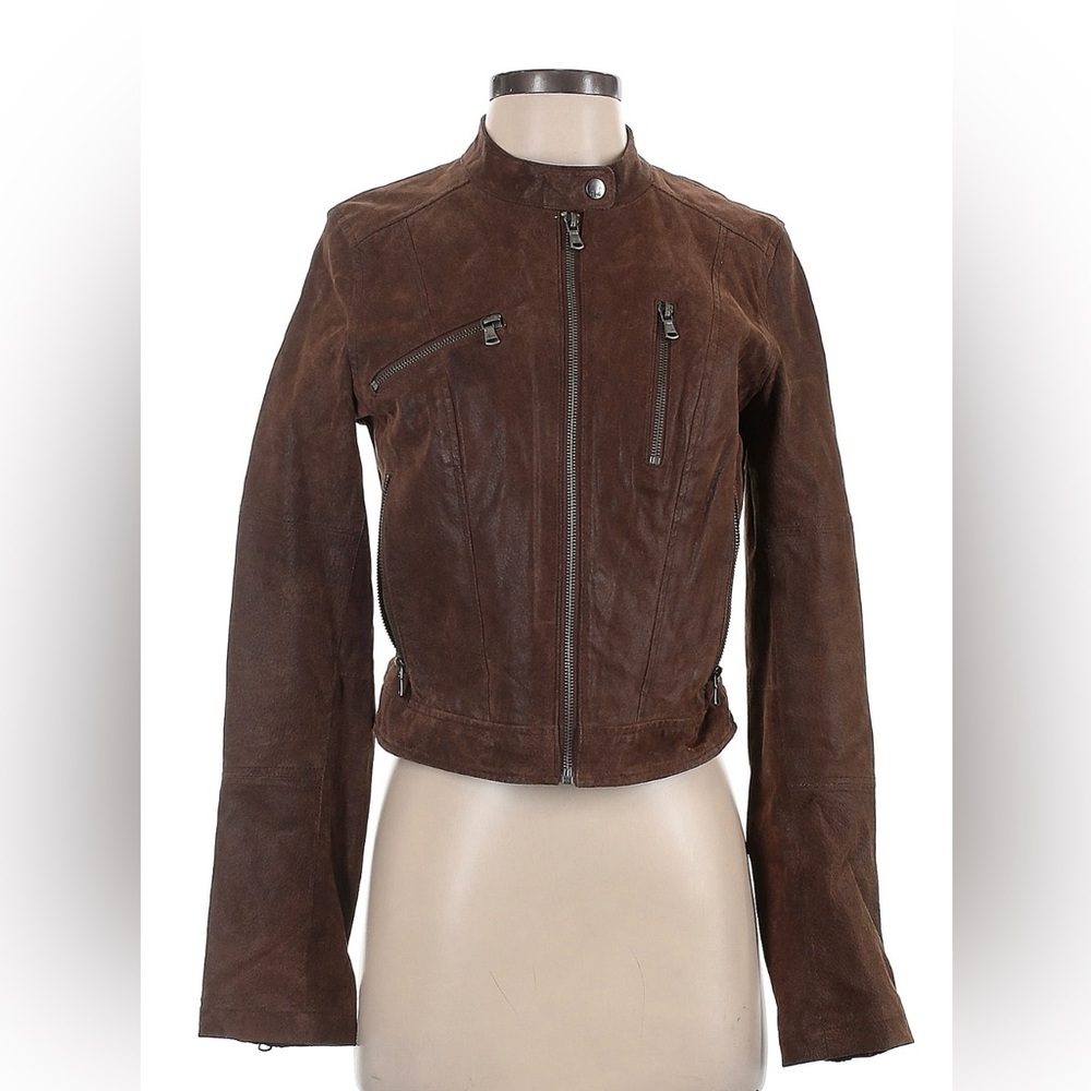 Y2K Levi’s leather jacket.